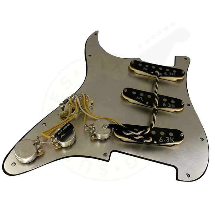 fully loaded Strat pickguard